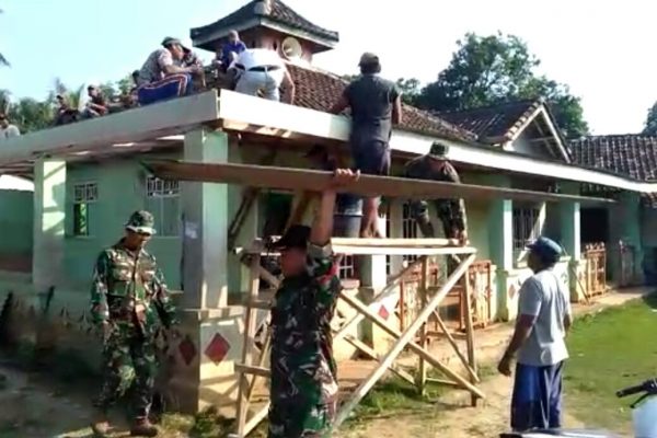 Pra-TMMD, Kodim 0412/LU Rehab Masjid Mambaul Huda Batu Nangkop