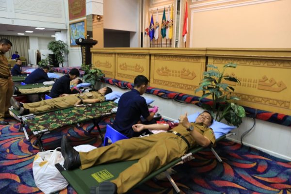 Dukung PMI Wagub Bersama ASN Gelar Donor Darah