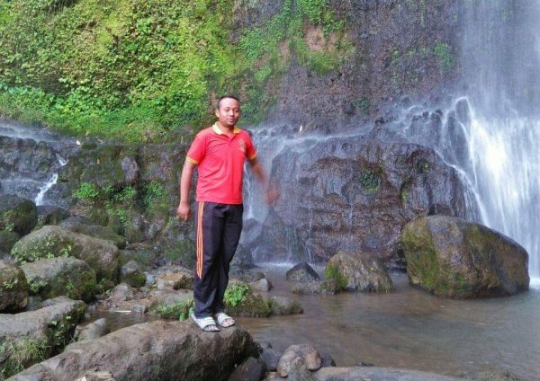 Air Terjun Cengkaan Pesona Tersembunyi di Belataran Kebun Kopi di Lampung Barat