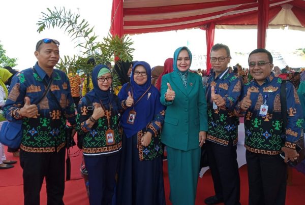 Ketua TP PKK  Lampung Hadiri Pameran Gelar Dagang di Kalsel