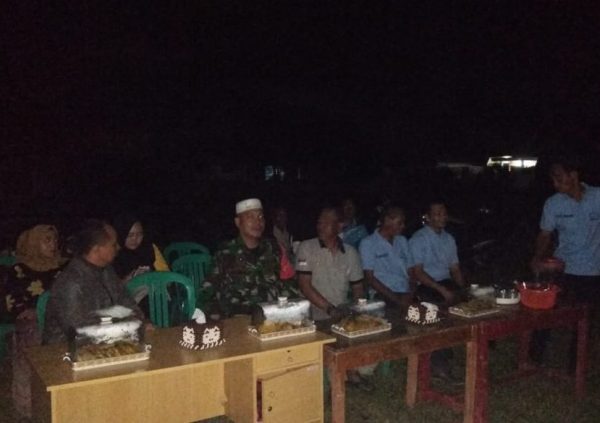 Satgas TMMD 105 Lampung Utara Gelar Nobar Film Perjuangan