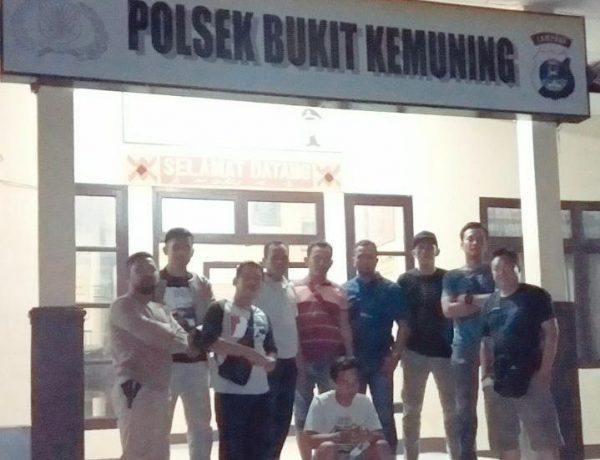 Modus Halangi Jalan dengan Batang Kopi, Kawanan Herlijon Berhasil Begal Satu Unit Motor
