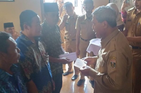 Bupati Loekman Naikkan Insentif RT-Kadus di Lamteng Jadi Rp500 dan Rp1 Juta di tahun 2020