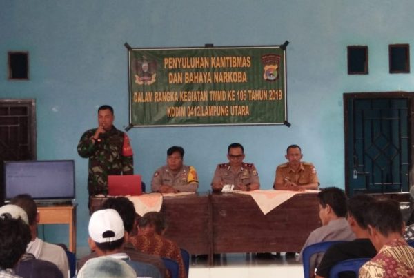 Penyuluhan Sosial TMMD ke-105 : Keamanan Bermula dari Kerukunan Hidup Bermasyarakat