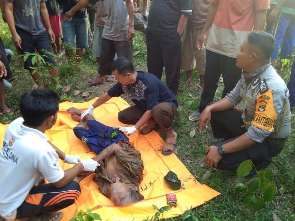 Karsidi Ditemukan Tewas di Tengah Kebun Karet
