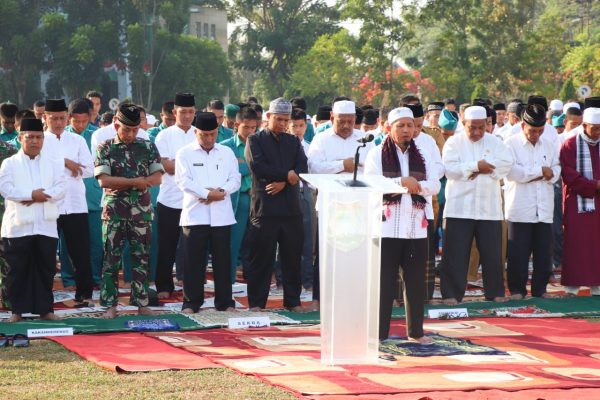 Bupati Muba Dodi Bersama Tim Tangani Karhutlah, Bersama Jajaran Pemkab MUBA Sholat Mohon Hujan