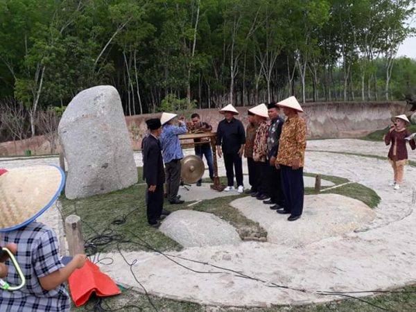 Buka Festival Tubaba Umar Ahmad Ajak Masyarakat Tubaba Berkarakter