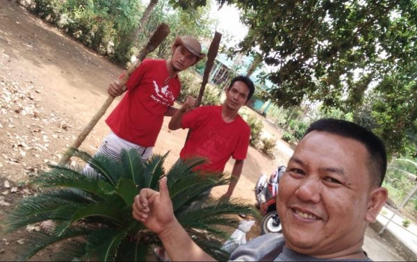 JM Bonsai Bumi Lima dan SMSI Lampura Hunting ‘Bareng’ Cari Bahan Bonsai di Seputaran Kotabumi Utara