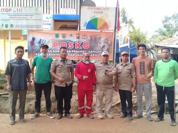 Dinsos Muba Salurkan Bantuan ke Dusun 3 dan 10 Muara Medak