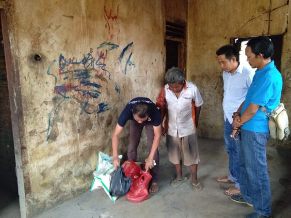 Kemiskinan Paksa Kakak Beradik Memakan Kucing Mati di Lampung Utara, Merebus Airpun dengan Kaleng Bekas