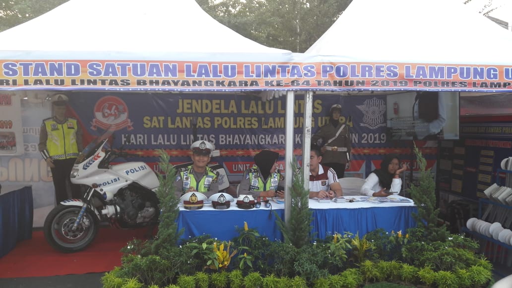 Hari Lalu Lintas Bhayangkara ke-64, Sat Lantas Polres Lampung Utara Gelar Pameran dan Senam Bersama