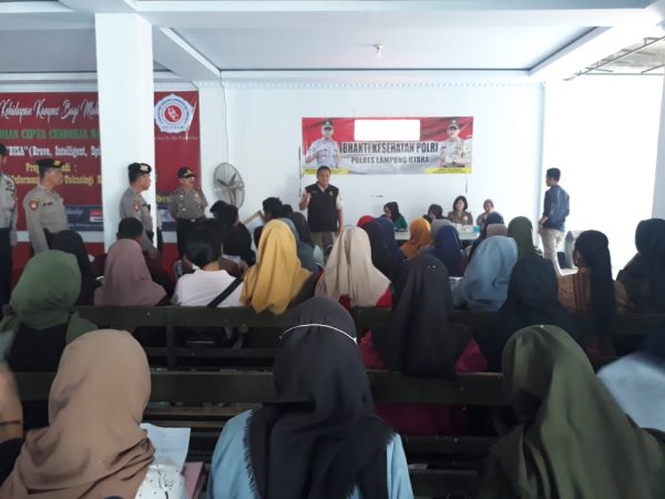 Polres Lampura Gelar Bhakti Kesehatan di STMIK DCC Kotabumi