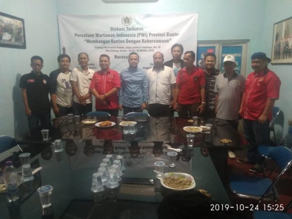 PWI Banten Diskusi Terbatas Dengan Komis IV DPRD