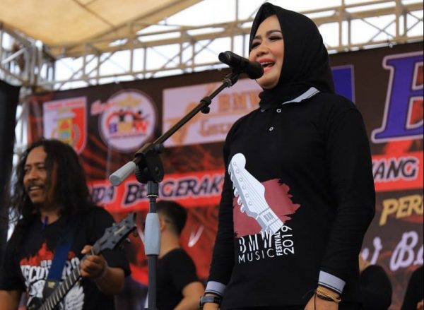 Hari Sumpah Pemuda Tulang Bawang Bupati Suport Konser Music Festival 2019
