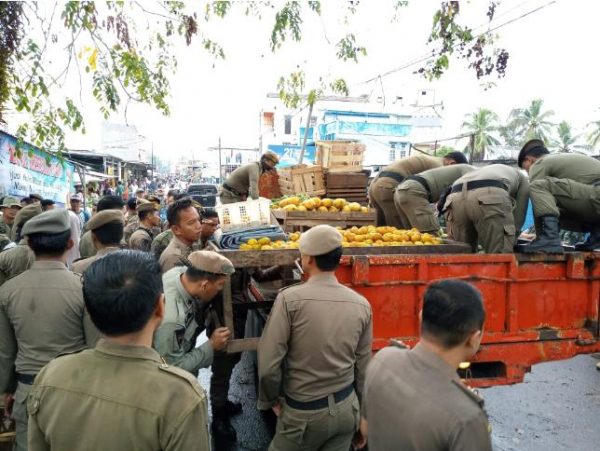 Pemindahan Lapak Pasar Talang Jawa Berjalan Lancar