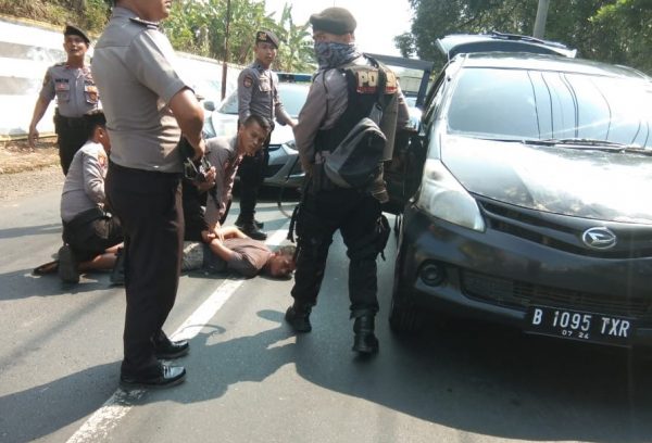 Razia Operasi Zebra Krakatau 2019, Polres Way Kanan Amankan Pelaku Penggelapan Mobil