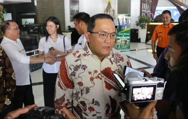 Dodi Reza ‘Cegat’ Dana Desa Apabila Pemdes Tidak Sediakan Alat Pencegahan Karhutbunlah