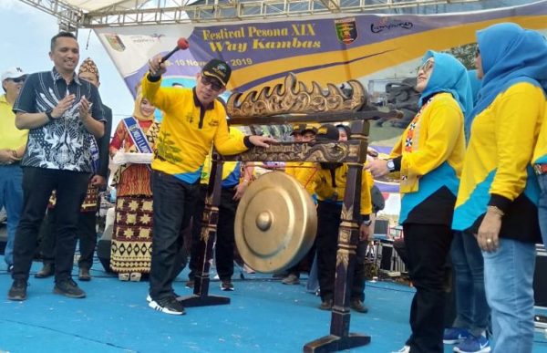 Bupati Lampung Timur Zaiful Bokhari Remikan Festival Way Kambas XIX Tahun 2019