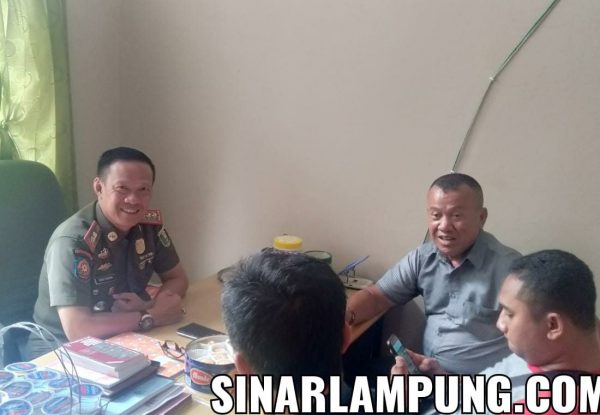 Orang Tua Dari Calon Satpol-PP Lamtim Ngeluruk Ke Kantor Satpol-PP Tuding Rekrutmen Tidak Netral