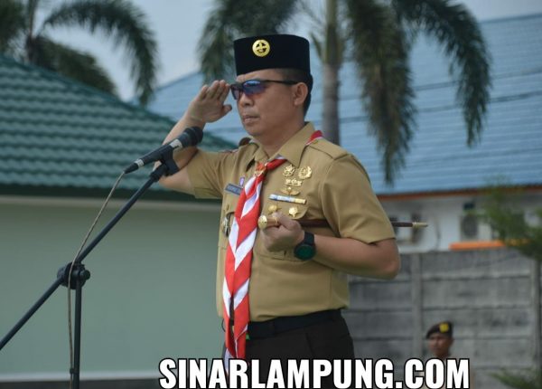 Dandim 0429/Lamtim Pimpinan Upacara Binter Terpadu Dan Buka Perlombaan 5 Krida SWK TA. 2019