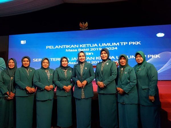 Ketua TP PKK Kabupaten Lampung Selatan Hadiri Pelantikan Ketua TP PKK Pusat