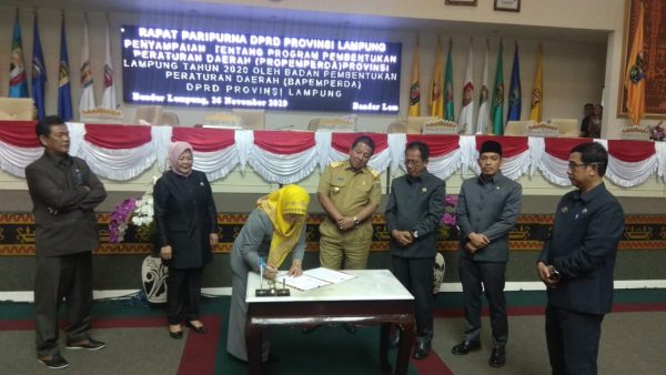 Drama Pengesahan APBD: Ada Indikasi Kejahatan Anggaran, Tony dan Iman Siap Pasang Badan