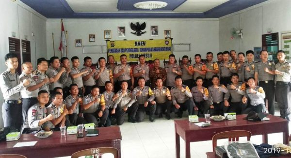 Bhabinkamtibmas Se-Mesuji Ikuti Pembinaan Peningkatan Kemampuan
