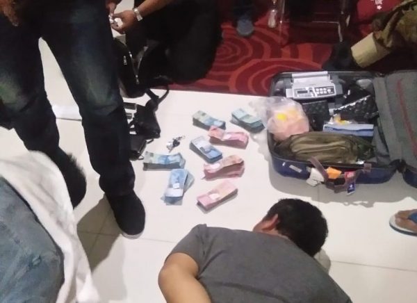 Terlibat Jaringan Narkoba Dua Oknum Tentara di Grebek Dari Apartemen Regata Tower London, Satu Cidera Lompat Dari Lantai 3