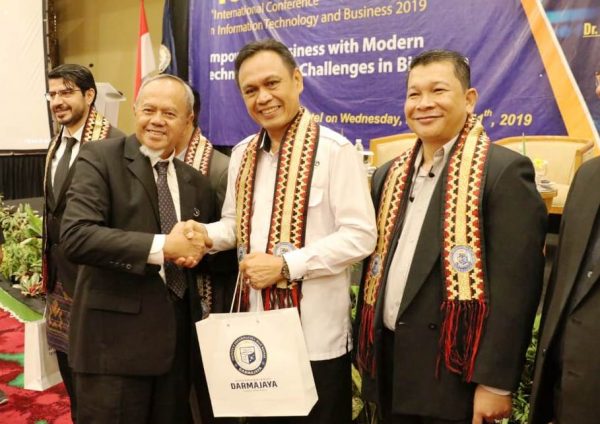 Perguruan Tinggi Harus Cepat Merespon Perkembangan Zaman