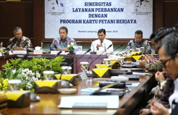 Gubernur Arinal Ajak Perbankan Bangun Sinergitas Sukseskan Program Kartu Petani Berjaya