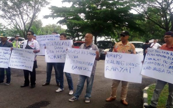 Pimpinan LSM Se-Sumsel Datangi Kantor Kejati, Tuntut Penuntasan Dugaan Korupsi di Musi Banyuasin