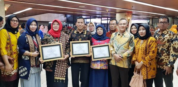 SDN 1 Triharjo Merbau Mataram Kabupaten Lampung Selatan Raih Penghargaan Adiwiyata Nasional