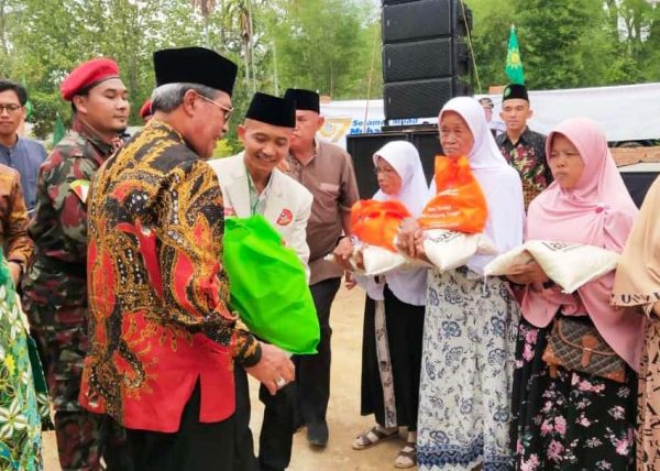 Milad 107 Muhammadiyah, Lazismu Lamteng Adakan Baksos