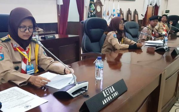 Puluhan Anggota Pramuka “Kuasai” Ruang Sidang DPRD Banten