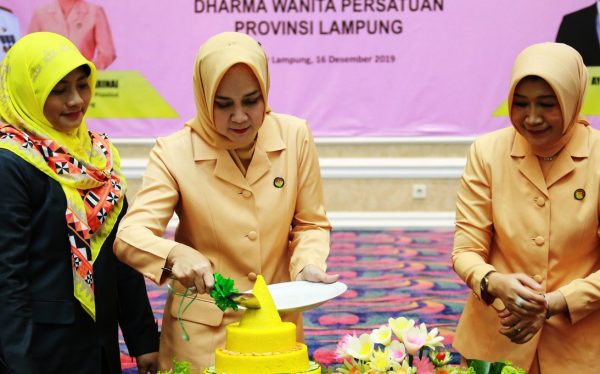 HUT Dharma Wanita Ke-20, Gubernur Arinal Ajak Wanita Bersinergi Wujudkan Rakyat Lampung Berjaya