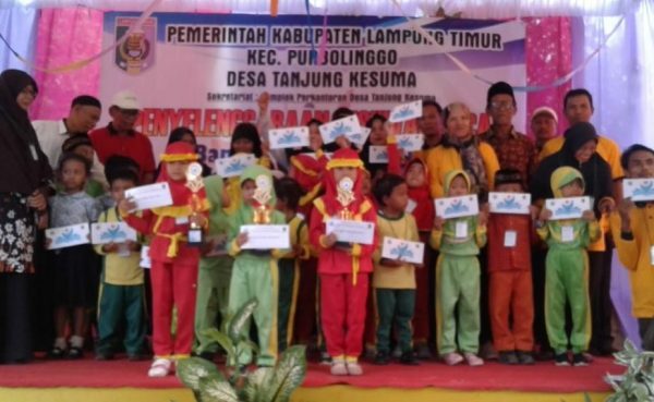 Desa Tanjung Kesuma Lamtim Gelar Festival Membaca
