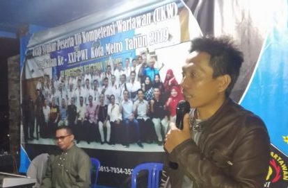 Lulus UKW, Jurnalis Kota Metro Ramai-Ramai Syukuran