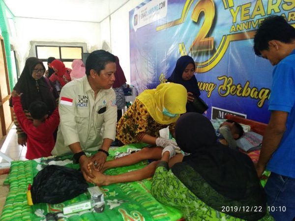 Hari Kedua HUT Ke-2, Sinarlampung.com Gelar Khitan Massal