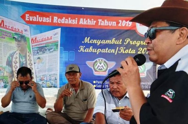 Evaluasi Akhir Tahun, Media Merdeka Rapatkan Barisan di Pantai Queen Artha
