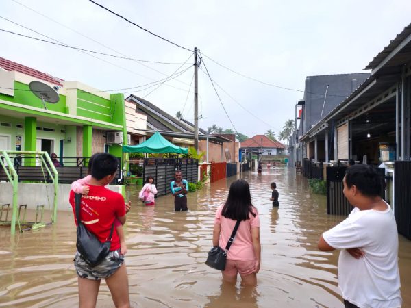 Hujan Lebat Semalam, Bandar Lampung Dikepung Banjir dan 4 Rumah Rusak