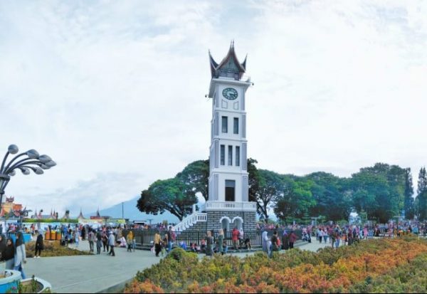 Wisata Kota Bukit Tinggi Yang Terus Berbenah