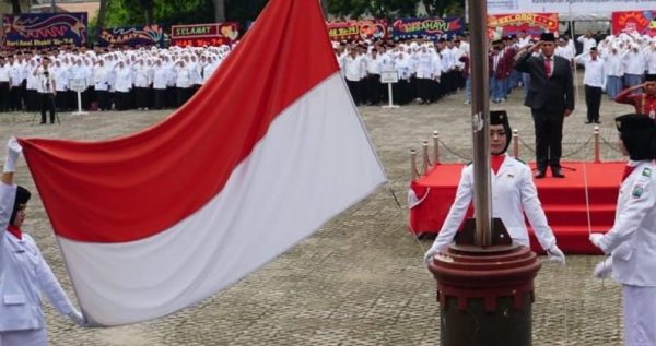 Pimpin Upacara Hari Amal Bakti Ke-74, Ini Pesan Plt Bupati Nanang Ermanto