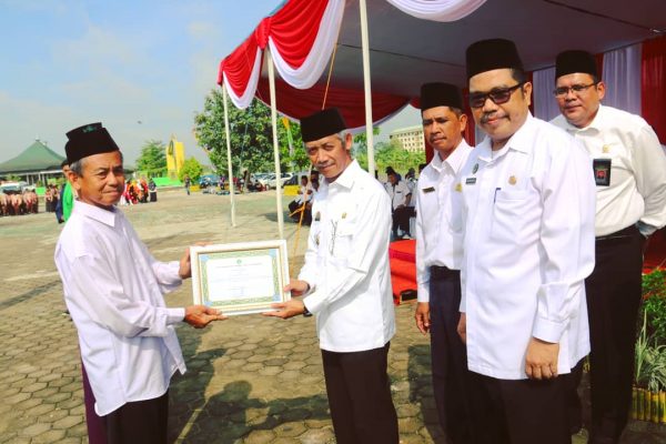 Sujadi Pimpin Upacara Peringatan HAB Kementerian Agama Ke-74 Tahun 2020 di Kabupaten Pringsewu