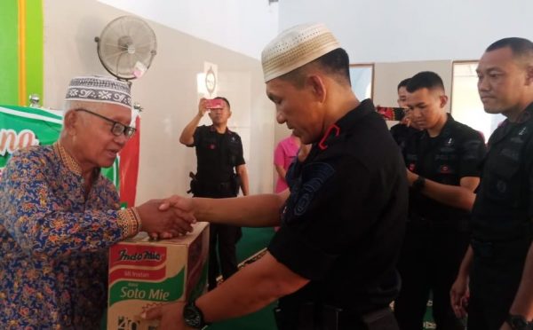 Batalyon C Pelopor Sat Brimob Polda Lampung Gelar Bakti Sosial