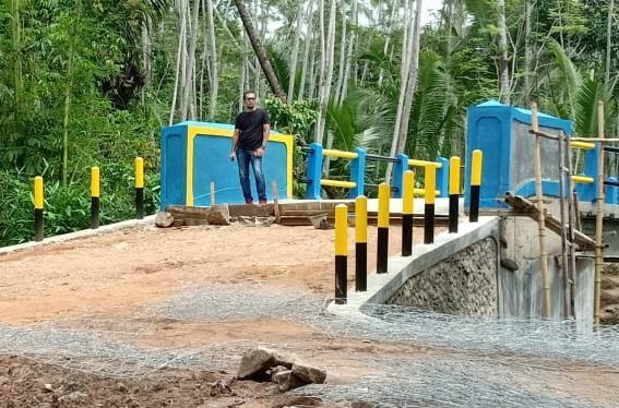 Pembangunan Jembatan Senilai Rp  1 M di Lebak, Mangkrak