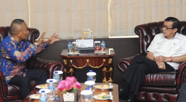 PWI Undang Menkumham Yasonna Laoly Jadi Pembicara Konvensi Media Massa HPN 2020 Banjarmasin