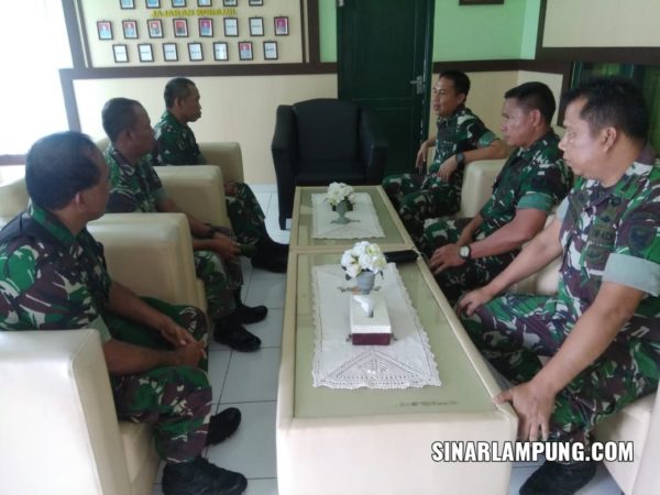 Dandim 0429/Lamtim Lepas Anggota Masuk Satgas Apter