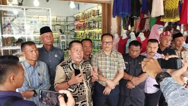 Ganti Bos, Petugas Pasar Daya Murni Diberhentikan
