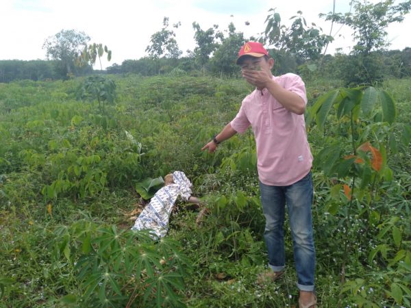 Tiga Hari Hilang, Nenek Ani Ditemukan Tewas Setengah Bugil di Tengah Ladang 