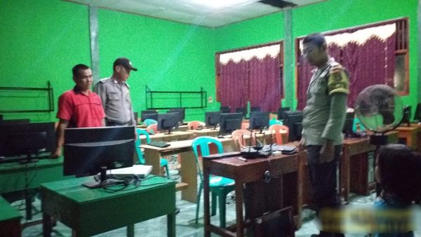 SMK Al Fajar Dibobol 23 Unit Komputer Raib